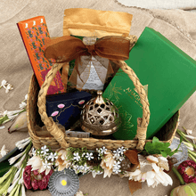Load image into Gallery viewer, Kalyani Hamper